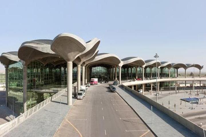Private Transfer Amman Airport to Sheikh Hussein Border or vice versa