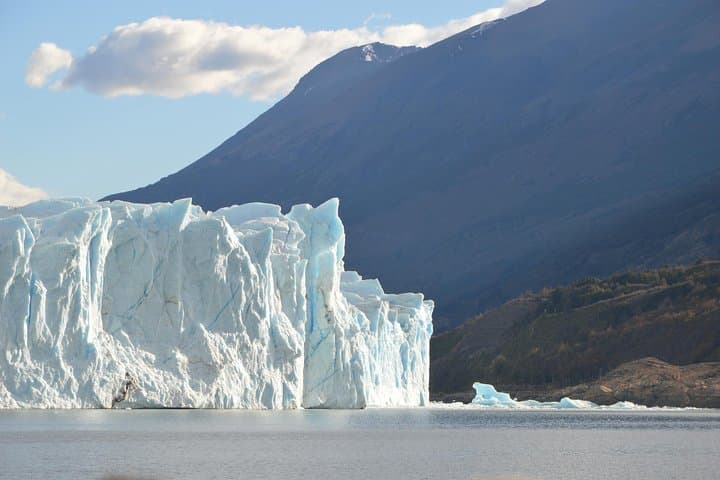 Excursion to Perito Moreno Glacier with Box Lunch