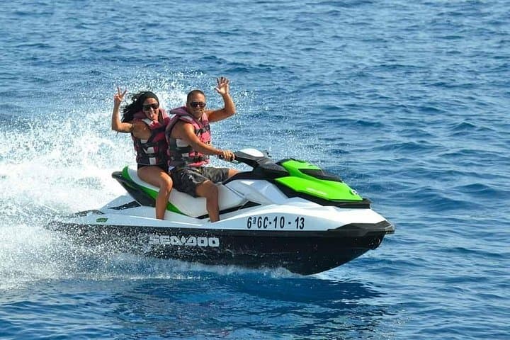 1 Hour Jet Ski With Lunch