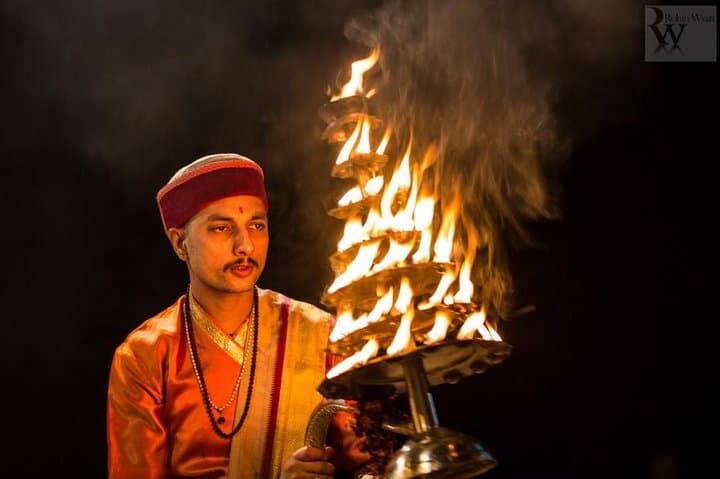 Varanasi tour in 2 days without accommodation