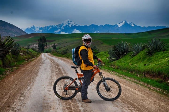 Bicycle in Maras and Moray