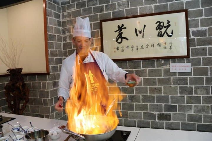 Chengdu Impression of Giant Panda and Sichuan Cuisine Cooking Experience