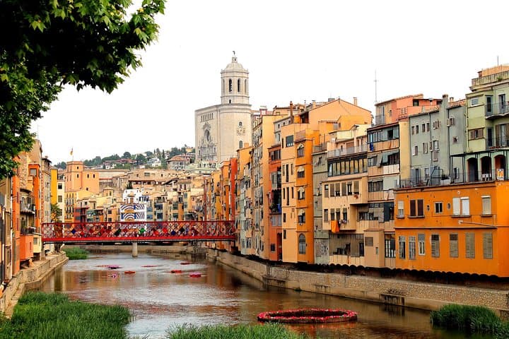 Dalí Theatre-Museum and Girona City Small Group from Girona