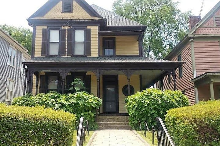 Guided Martin Luther King Walking Tour with Historian