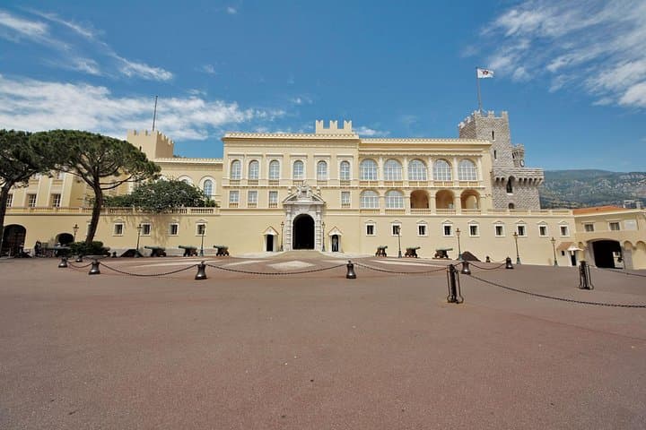 Eze,Monaco ,Monte-Carlo Shared and Guided 1/2 Day Tour from Nice
