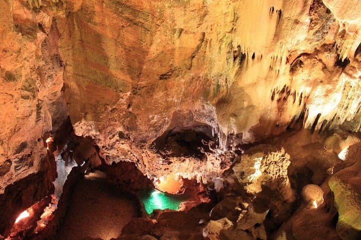 Natural Heritage, Caves, Water Springs and Salt Pans from Nazaré