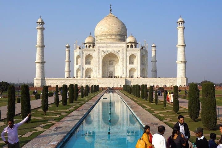 Dialogue with a Historian on Mughal Architecture over the tea