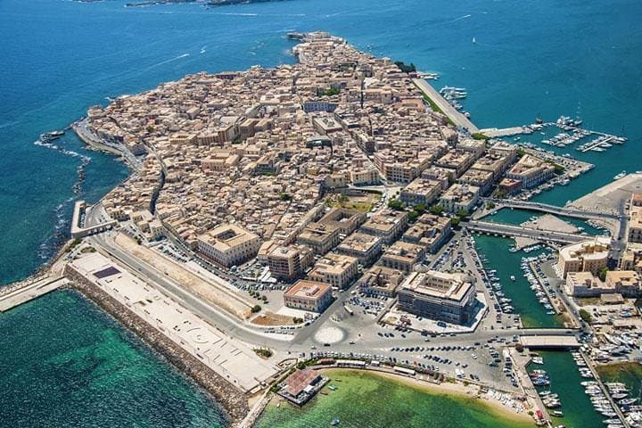 Syracuse Private Daytrip from Taormina