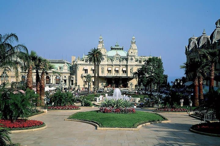 Eze Monaco and Monte-Carlo - private and Guided Half Day Tour