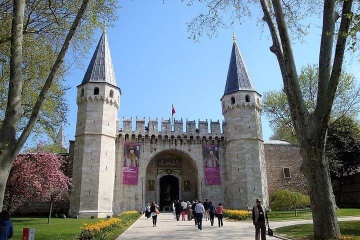 TOPKAPI PALACE - Hagia Irene Church (Half Day Afternoon)