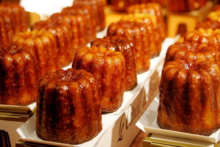 Bordeaux Sweet & Savory Food with Wine Tasting Tour