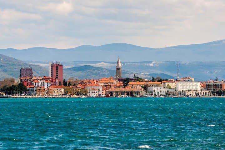 Private Lipica, Skocjan Caves & Koper Tour from Bled