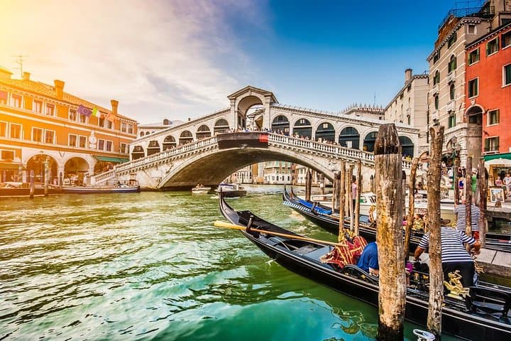 Private tour of Venice from Bled