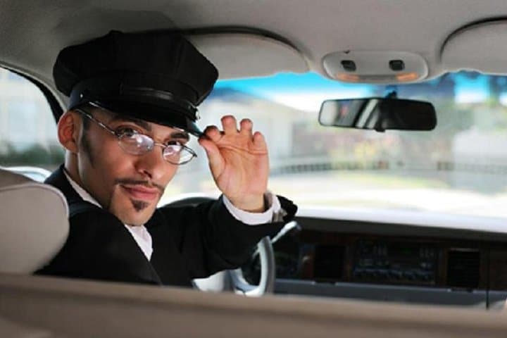 Luxury Transfer from Tunis Carthage Airport to Hotel in Tunis
