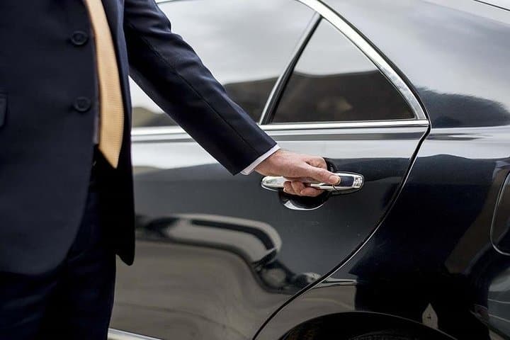 Private Transfer:Toronto Pearson Airport or Burlington City Black Car Service