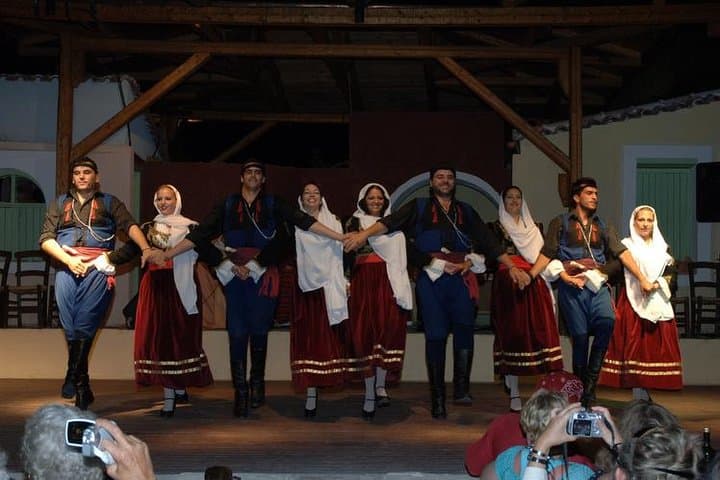 Cretan Night - Live Music and Dance