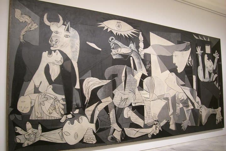 Guided visit to Reina Sofia Museum