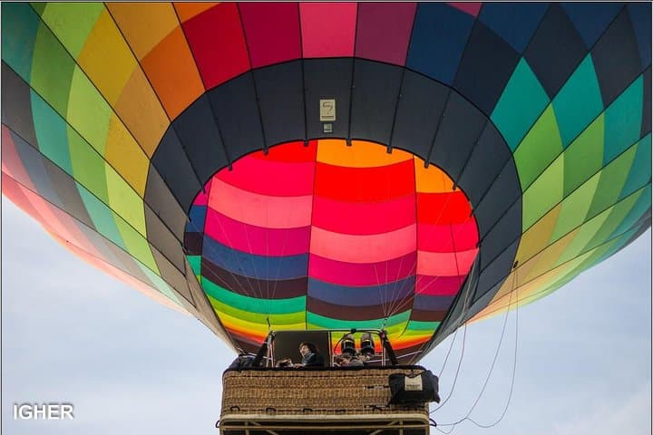 Hot air balloon flight Milan weekend