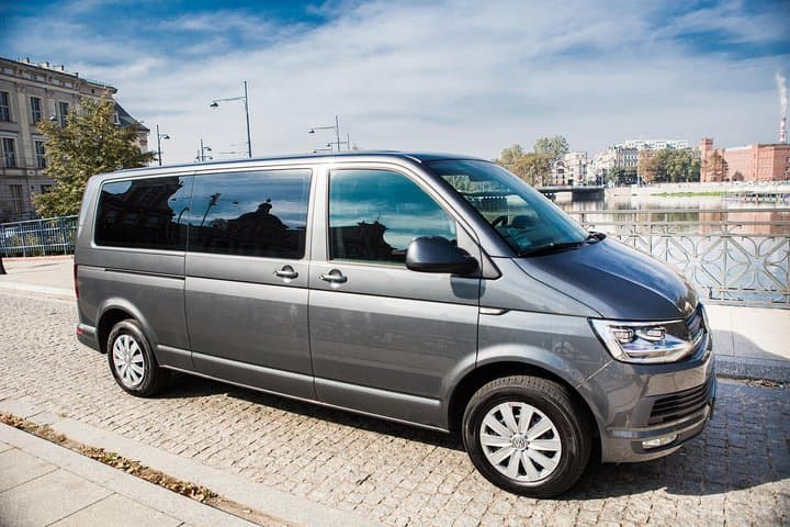 Private Transfer Arrival or Departure: Wroclaw - Frankfurt am Mein