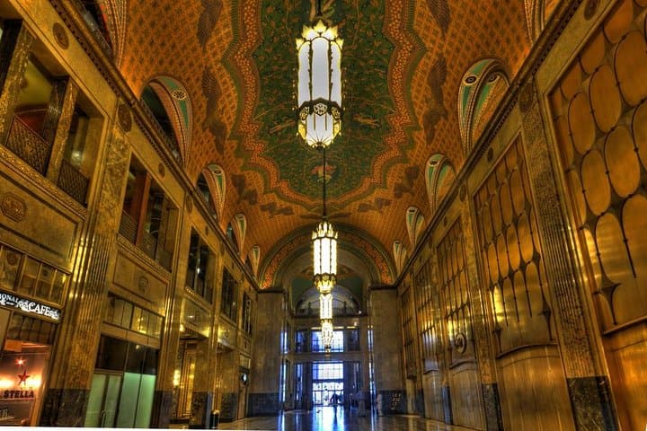 Detroit Architecture Walking Tour: Hidden Gems & Iconic Landmarks