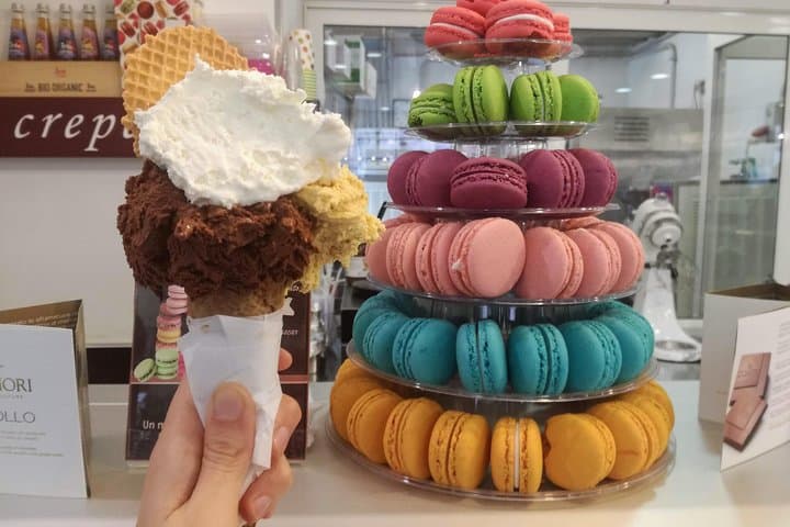 Dessert Tour through Pantheon, Navona Square and Campo De Fiori