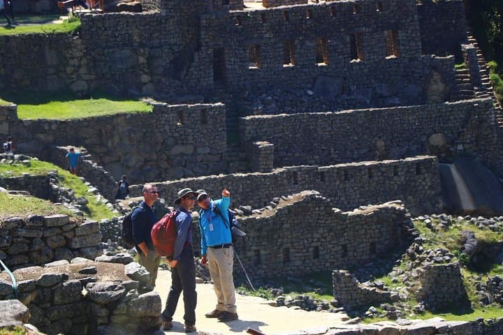 Family-Friendly Machu Picchu Tour from Cusco 08:30 am departure