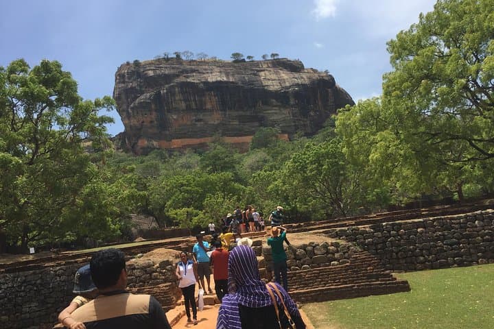 Sigiriya & Dambulla Day Tour