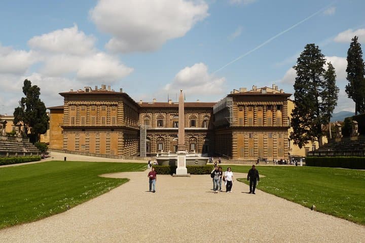 Pitti Palace and Boboli Gardens Private Tour