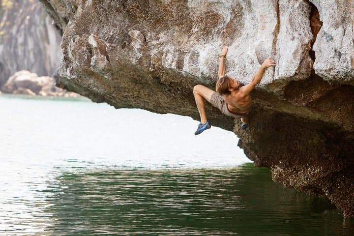 Deep Water Solo