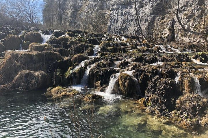 Plitvice lakes private round trip transfer (including waiting time)