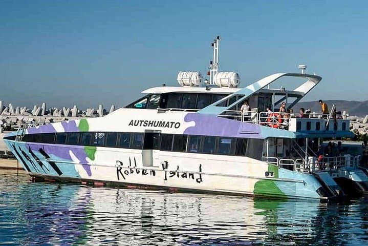 Cape Town Private Tour, Robben Island and Table Mountain Car