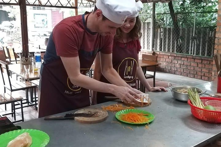 Hue Specialty Food Cooking Class-Authentic experience with local