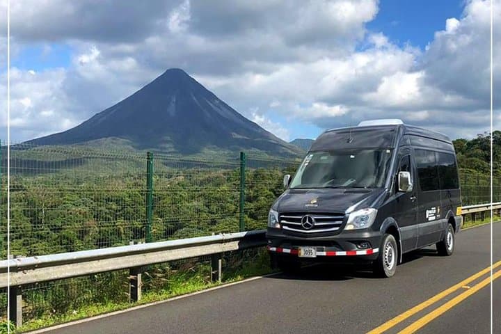 Shared Shuttle from Monteverde to Manuel Antonio