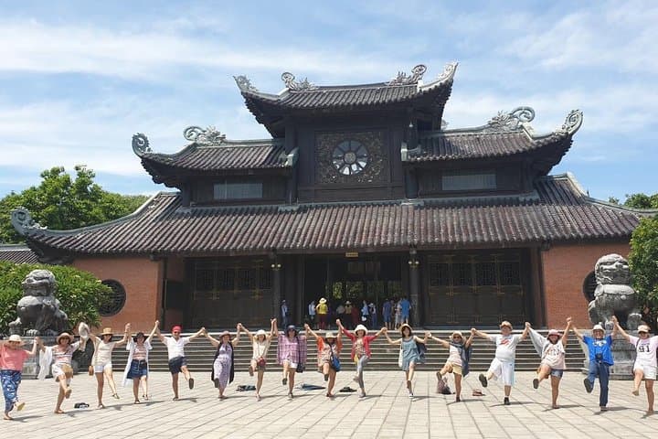 Ninh Binh Day Tour: Bai Dinh Trang An boat trip