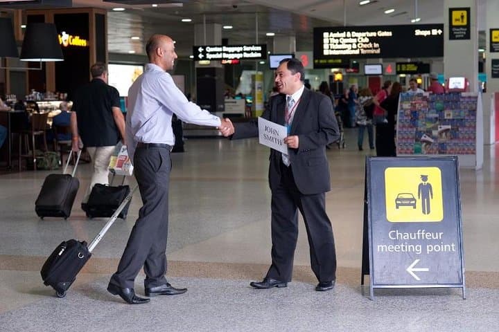 Private Luxury SUV Transfer From Reagan National Airport (DCA)