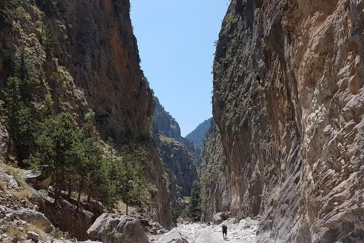 Samaria Gorge private Transfer from Chania (price per group of 6)
