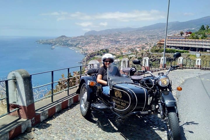 Funchal Old Town & Christ the Redeemer Tour – East Coast Views