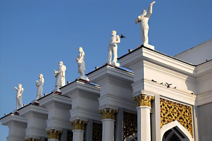 Tour to "USSR"