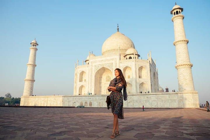 Agra Private Guided Tour Taj Mahal Skip-the-Line Entry Ticket