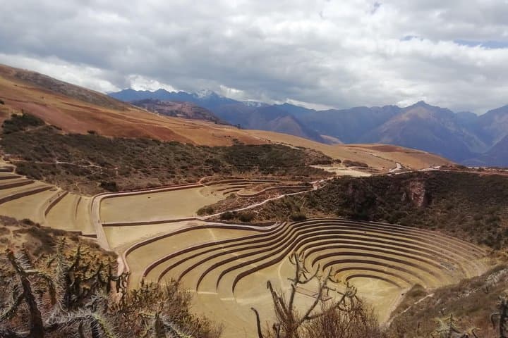 Private tour to Chinchero, Moray and Salineras