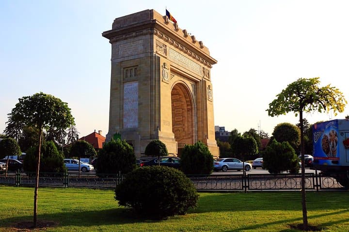 Private Historical Walking Tour in Bucharest Old Town