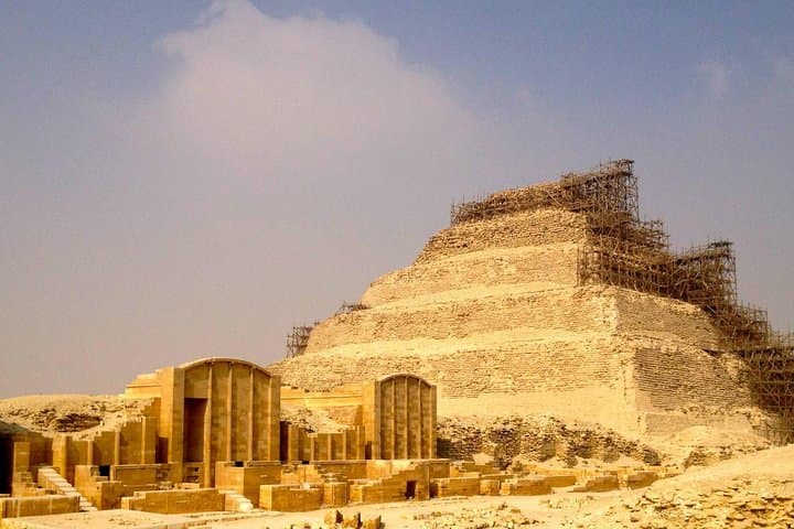 Cairo Layover Tours to Memphis Sakkara & Dahshur Pyramids