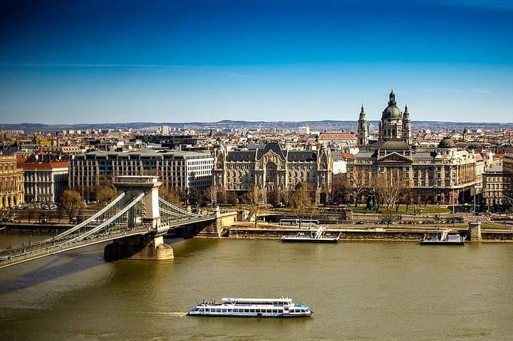 Private Transfer from Split to Budapest, Hotel-to-hotel, English-speaking driver