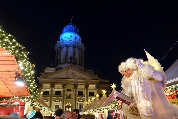 Berlin Christmas Lights Live Tour + Mulled Wine & Gingerbread
