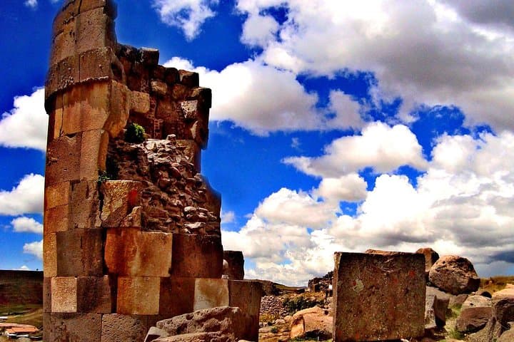 Sillustani Tours