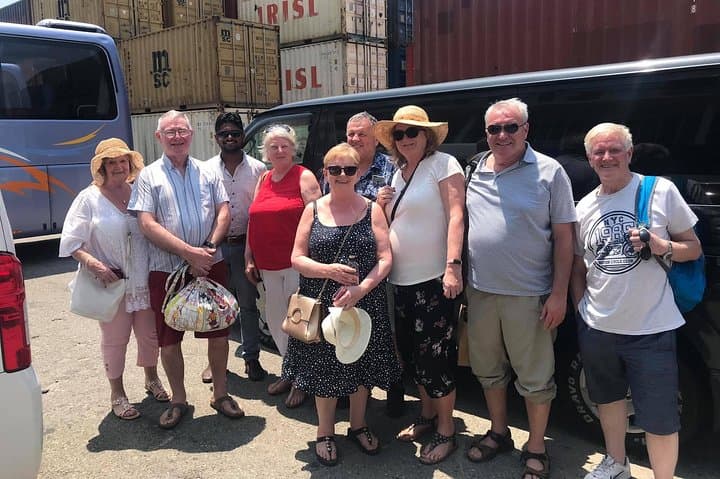 Shore Excursion to Colombo City Tour & Kelaniya Temple for 2 People