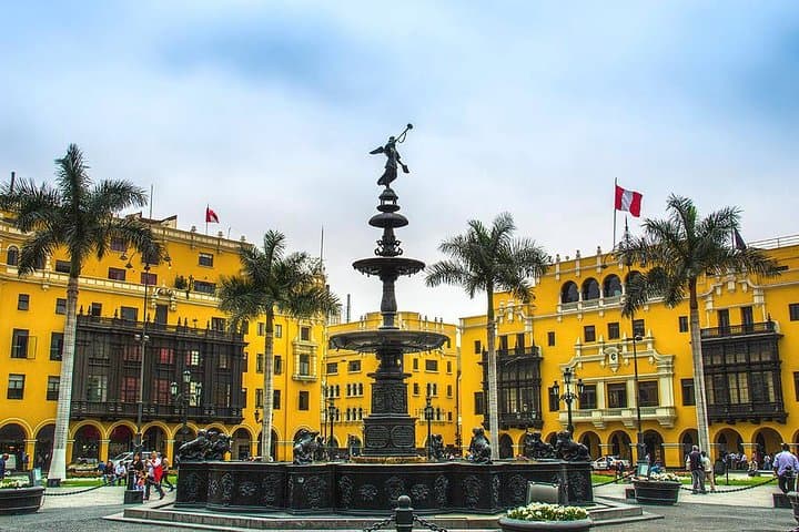 Lima City Excursion & Catacombs + Pachacamac site (Small Group)
