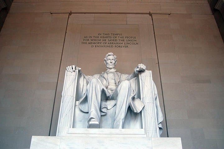 From Boston: New York, D.C. & Niagara Falls 4-Day Tour