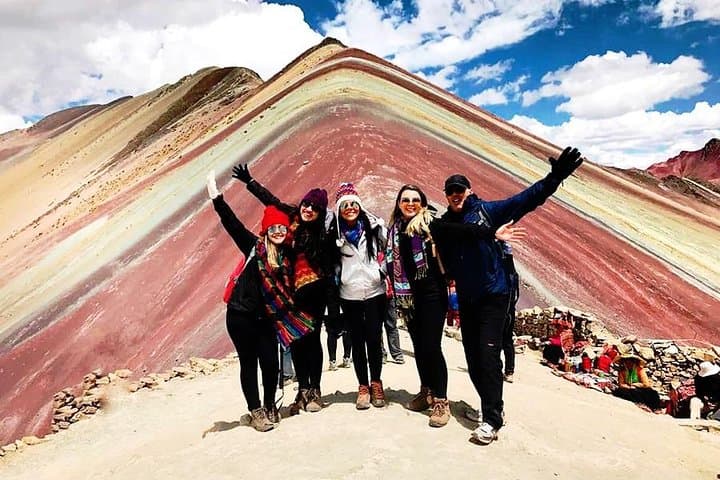 7 Colors Mountain Tour Peru 02 Days