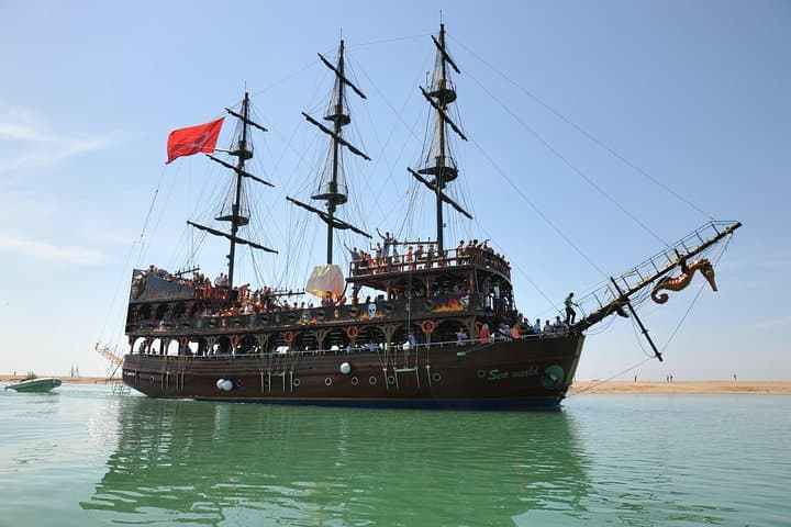 Side:Explore Manavgat Market & Waterfalls on a Scenic Boat Tour